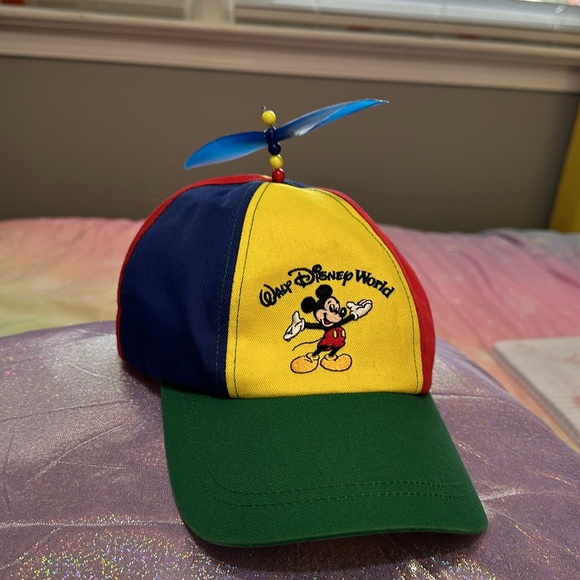 Walt Disney World Mickey Mouse Propeller Cap, Youth Size - Picture 2 of 8